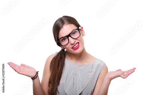 Photo: junge frau skeptisch junge frau skeptisch