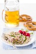 Fleischsalat und Bier