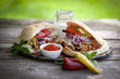 Großer und kleiner Kebab