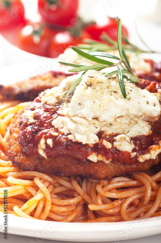 Photo: Chicken parmesan with spaghetti pasta Chicken parmesan with spaghetti pasta