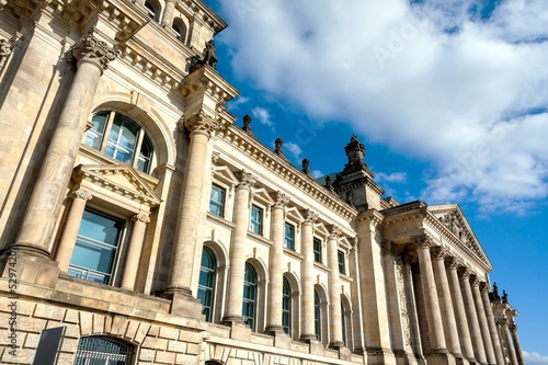 Photo: Das Reichstagsgebäude (Berlin) Das Reichstagsgebäude (Berlin)