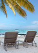 Photo: transats sur plage mauricienne transats sur plage mauricienne