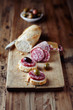 Foto: Antipasto with salami alla cacciatore and olives Antipasto with salami alla cacciatore and olives