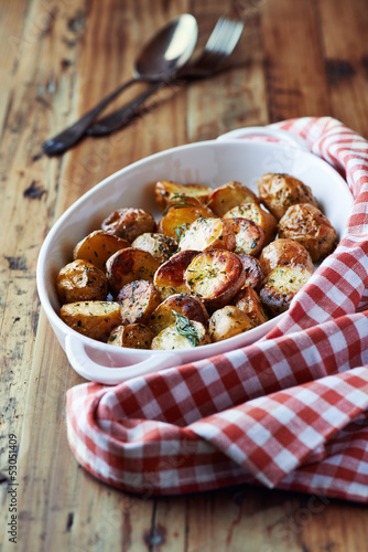 Photo: Oven-baked potatoes with dill and sea salt Oven-baked potatoes with dill and sea salt