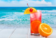 Foto: fruit cocktail with orange slice fruit cocktail with orange slice