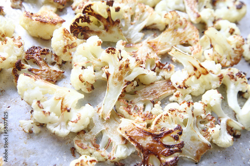 Photo: cauliflower florets roasted, salted cauliflower florets roasted, salted