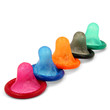 Bunte Kondome in Reihe