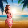 junge attraktive Frau am Strand