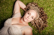 Foto: lounging in the grass lounging in the grass