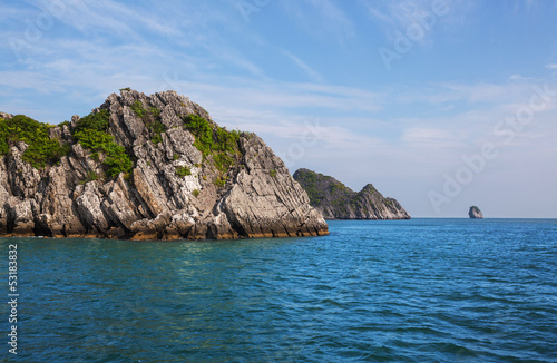 Photo: Halong Halong