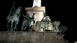 Heroe' Square