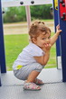petite fille qui a fait une bêtise