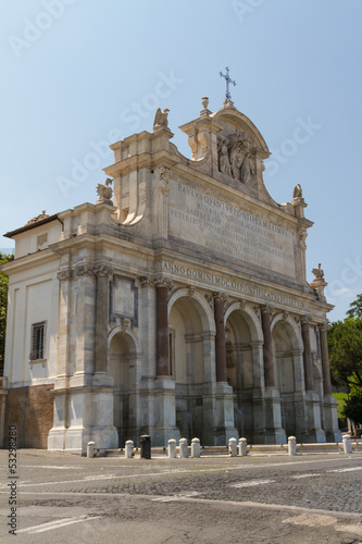 Photo: Great church in center of Rome, Italy. Great church in center of Rome, Italy.