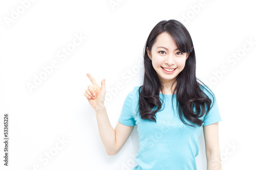 Photo: 指差す女性 指差す女性