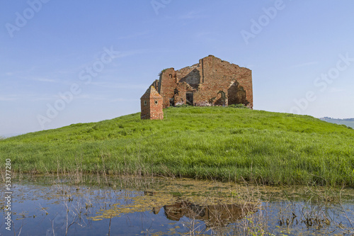 Photo: Ruine eines Bauernhauses Ruine eines Bauernhauses