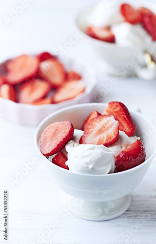 Photo: Strawberries with Mascarpone Strawberries with Mascarpone
