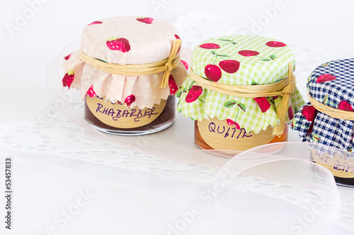 Photo: Kleine Marmeladengläser Kleine Marmeladengläser