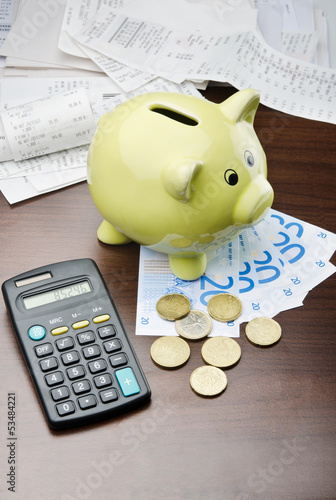 Photo: Saving after paying your bills Saving after paying your bills