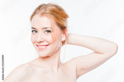 Photo: Portrait of a young and beautiful woman Portrait of a young and beautiful woman