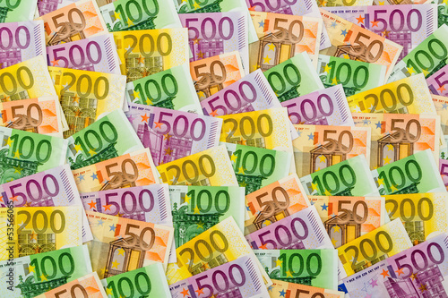 Photo: Viele verschiedene Euro-Geldscheine Viele verschiedene Euro-Geldscheine
