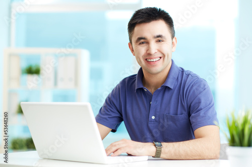 Photo: Businessman networking Businessman networking