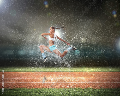 Photo: Sport young woman Sport young woman