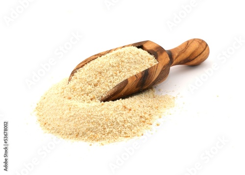 Photo: Paniermehl mit Schaufel Paniermehl mit Schaufel
