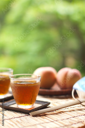 Photo: 桃と麦茶 桃と麦茶