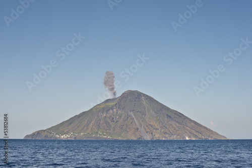 Photo: isola di Stromboli arcipelago Eolie isola di Stromboli arcipelago Eolie