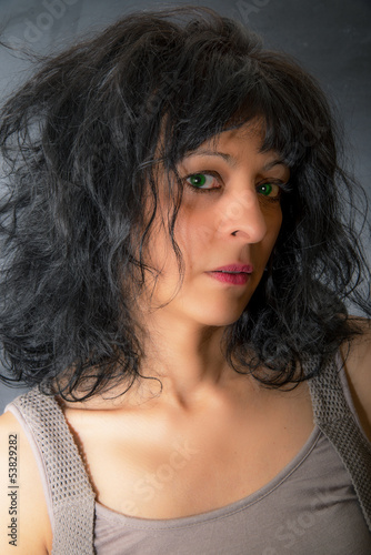 Photo: ragazza dagli occhi verdi ragazza dagli occhi verdi