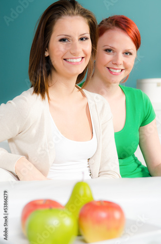 Photo: glückliche frauen glückliche frauen