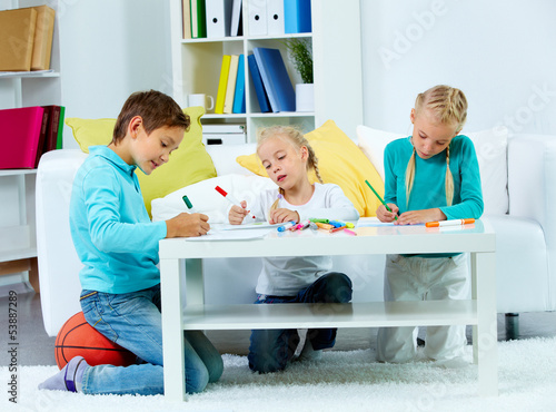 Photo: Kids drawing Kids drawing