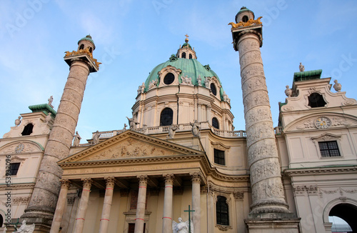 Photo: Karlskirche Church in Vienna, Austria Karlskirche Church in Vienna, Austria