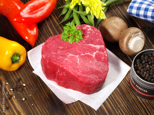 Photo: Filetsteak - roh Filetsteak - roh
