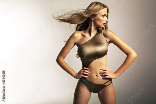 Photo: Picture presenting fit blonde girl Picture presenting fit blonde girl