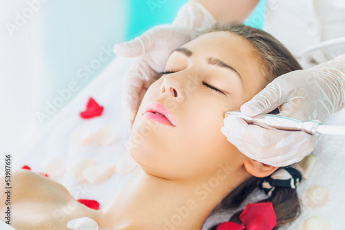 Photo: Microdermabrasion treatment Microdermabrasion treatment