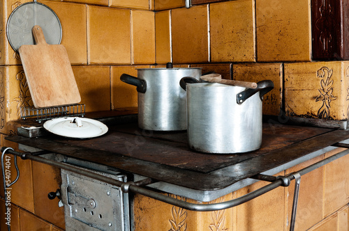 Photo: Old-fashioned Kitchen Stove Old-fashioned Kitchen Stove
