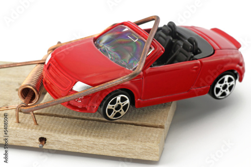 Photo: auto in mausefalle auto in mausefalle