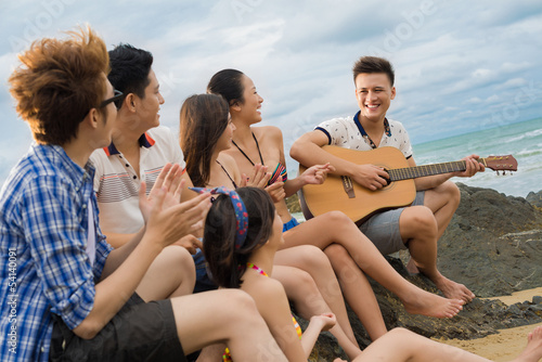 Photo: Guitar singing Guitar singing