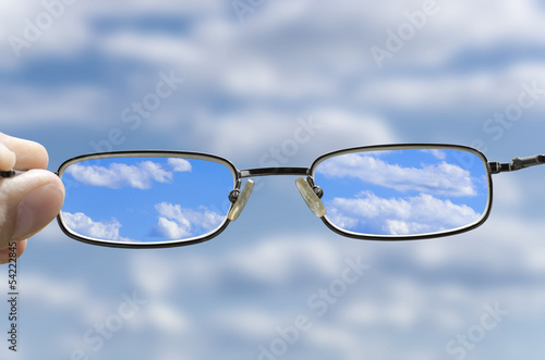 Photo: see the sky through glasses see the sky through glasses