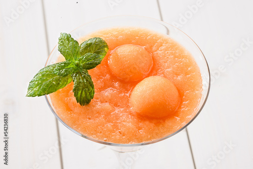 Photo: Mousse di melone e menta, close-up Mousse di melone e menta, close-up