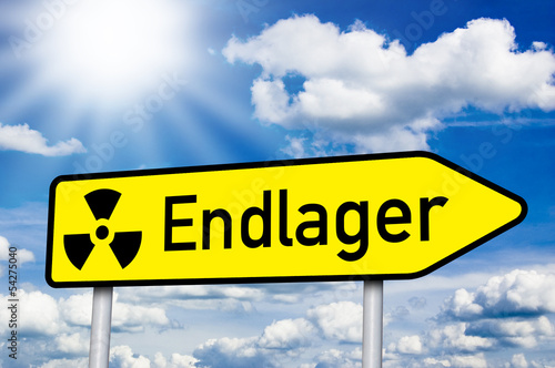 Photo: Wegweiser mit Endlager Wegweiser mit Endlager