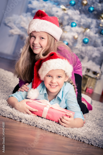 Photo: xmas girls xmas girls