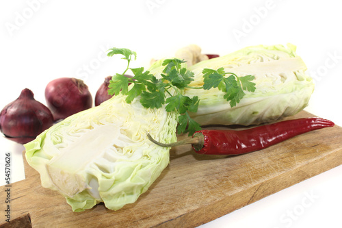 Photo: Spitzkohl mit Petersilie und Zwiebeln Spitzkohl mit Petersilie und Zwiebeln