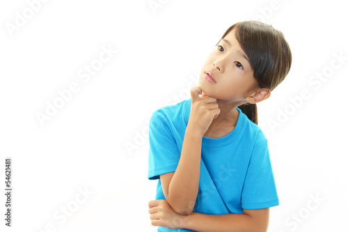Photo: 不安な表情の女の子 不安な表情の女の子