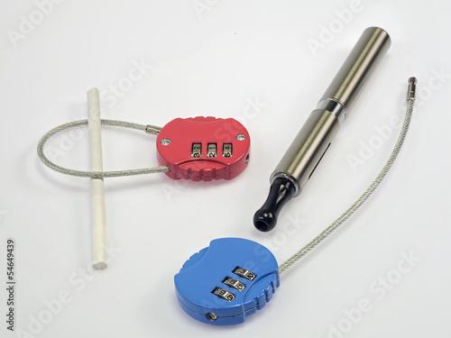 Photo: liberate from the habit of bad smoking with electronic cigarette liberate from the habit of bad smoking with electronic cigarette