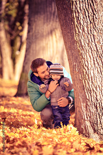 Photo: man in the autumn park man in the autumn park