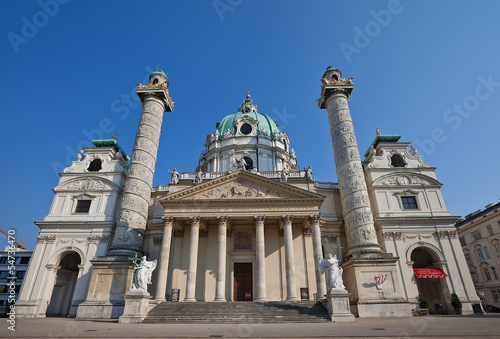 Photo: Karlskirche (St. Charles Church, 1737). Vienna, Austria Karlskirche (St. Charles Church, 1737). Vienna, Austria