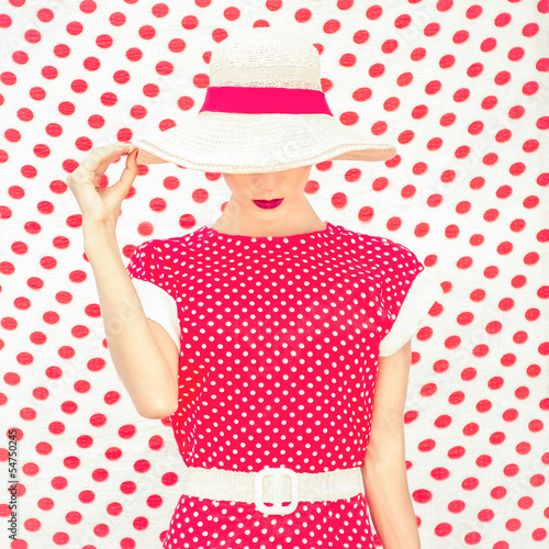 Photo: Fashion portrait of sensual retro girl Fashion portrait of sensual retro girl