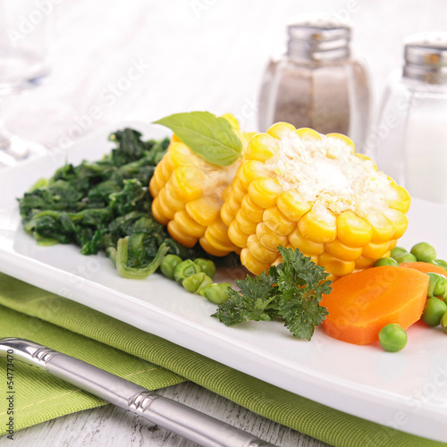Photo: plate of vegetables plate of vegetables